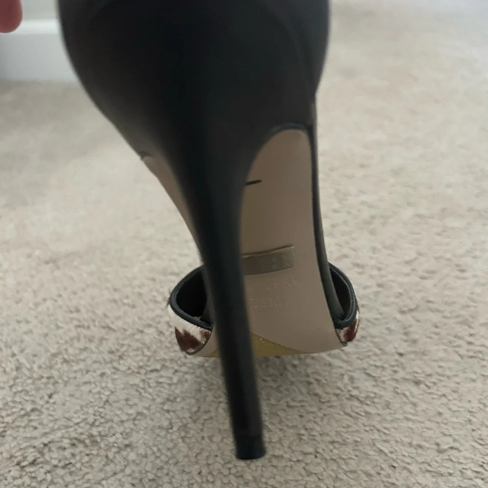 Badgley Mischka leopard print heels - Picture 6 of 12